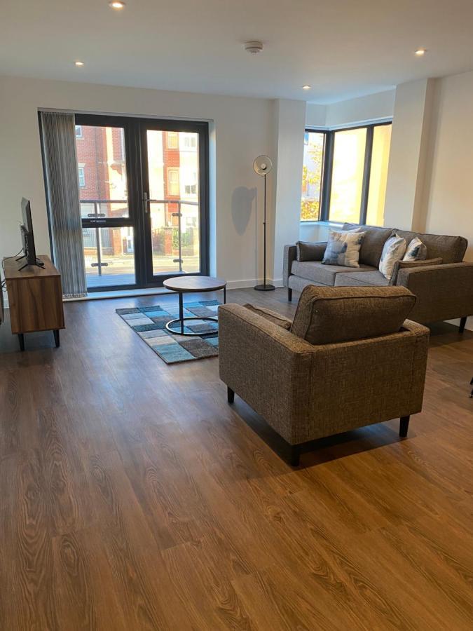 Icona - Brand New City Centre Apartment York Extérieur photo